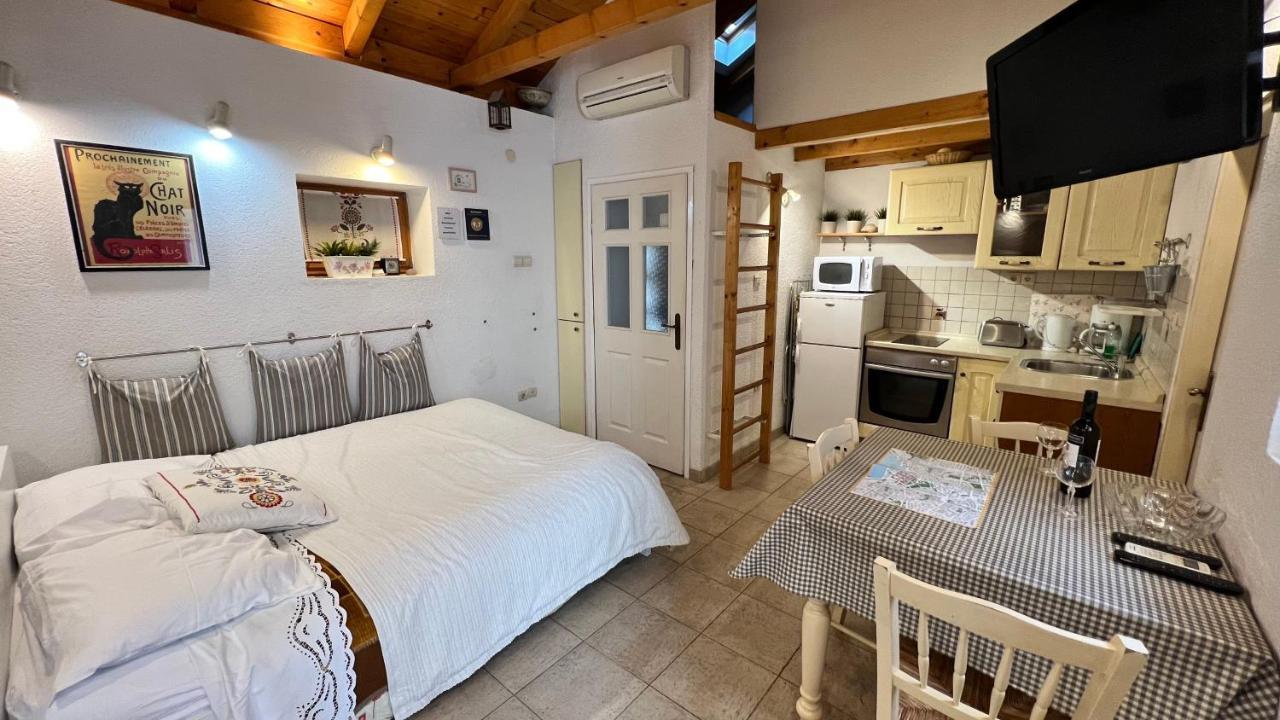Studio Apartment Karlo Split Ngoại thất bức ảnh