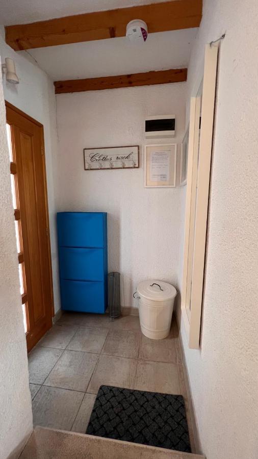 Studio Apartment Karlo Split Ngoại thất bức ảnh