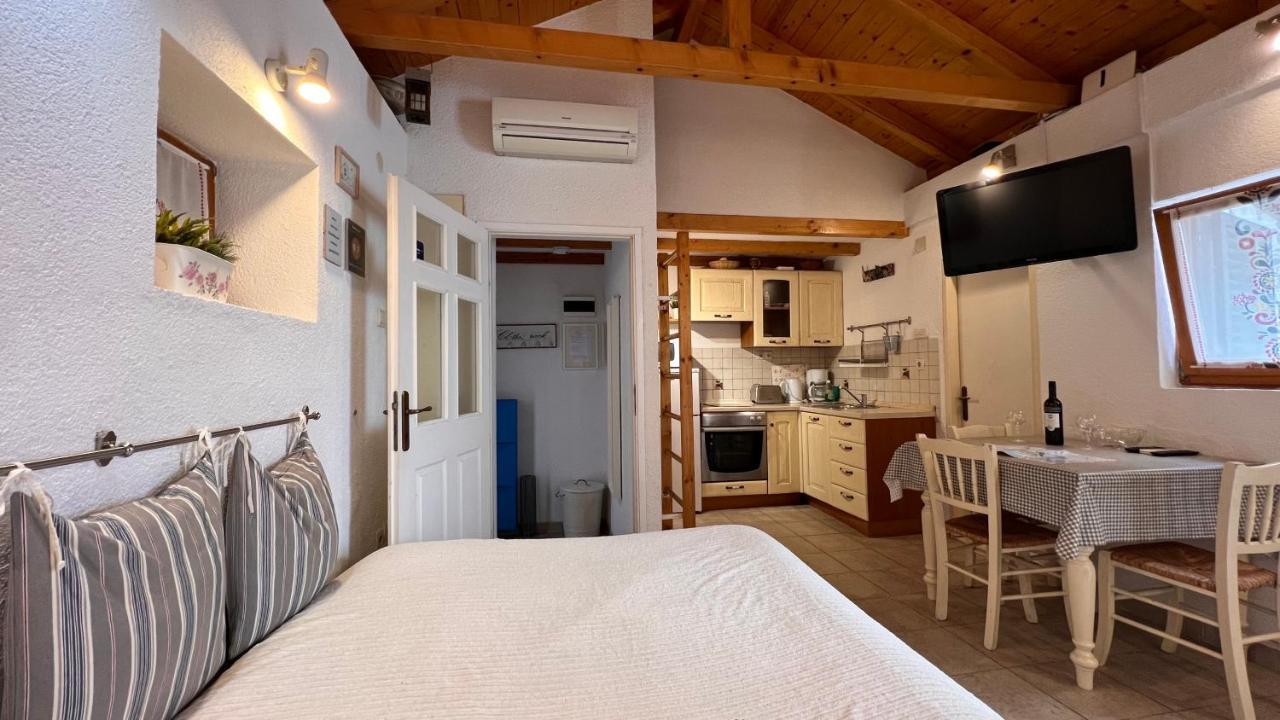 Studio Apartment Karlo Split Ngoại thất bức ảnh