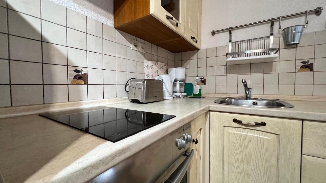 Studio Apartment Karlo Split Ngoại thất bức ảnh
