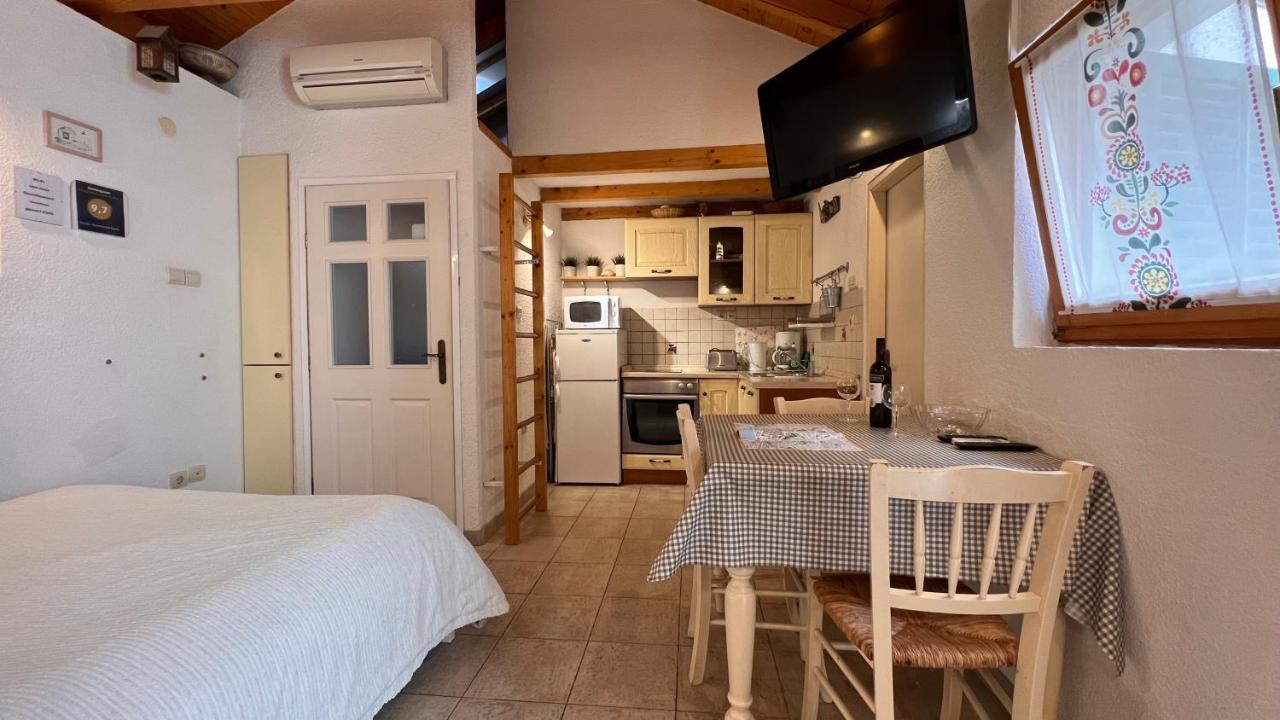 Studio Apartment Karlo Split Ngoại thất bức ảnh
