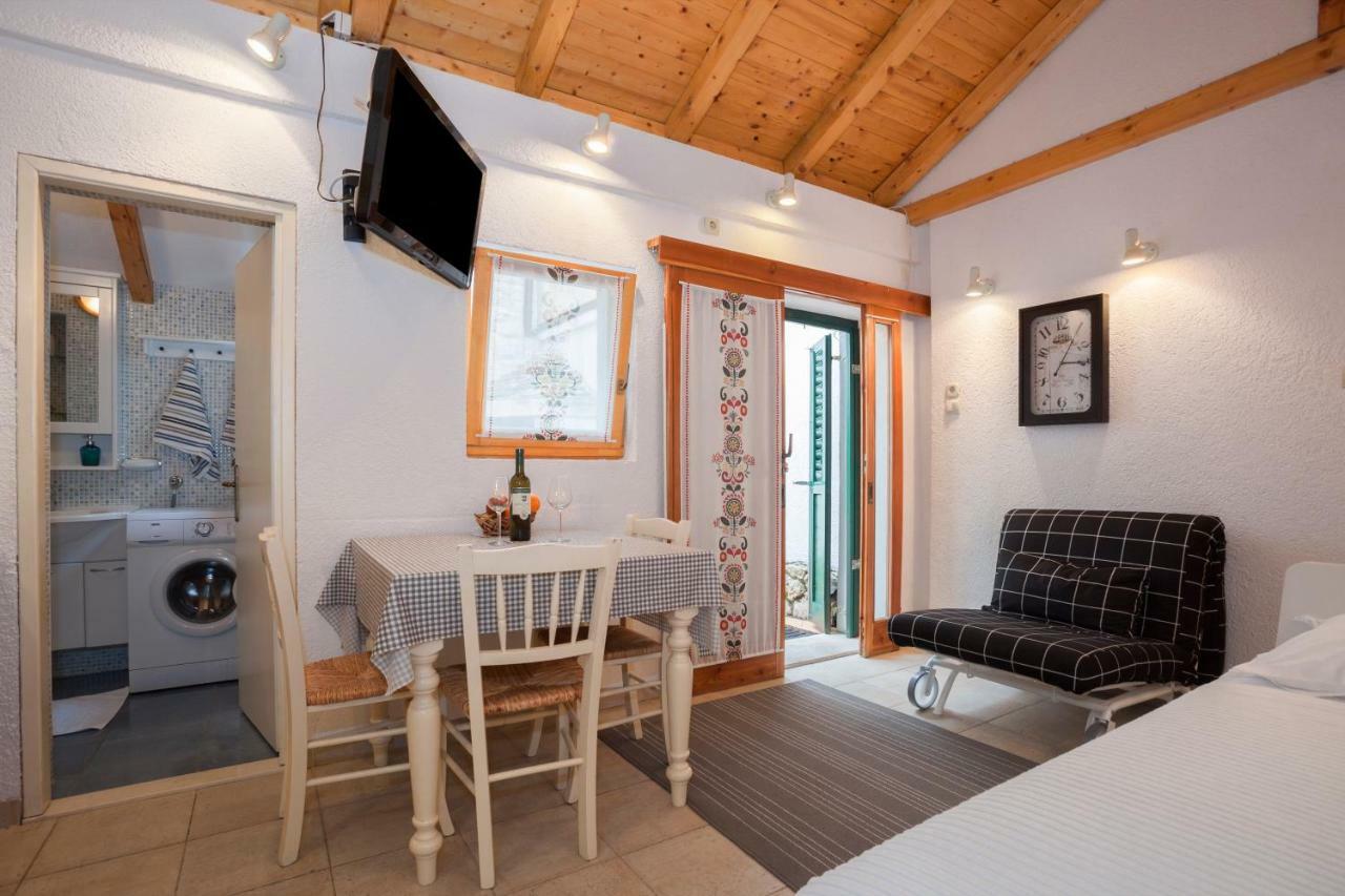 Studio Apartment Karlo Split Ngoại thất bức ảnh